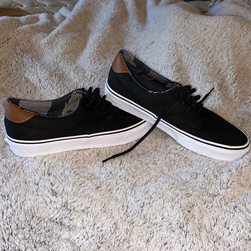 Brand new vans, Era 59 (C&L) black material mix
